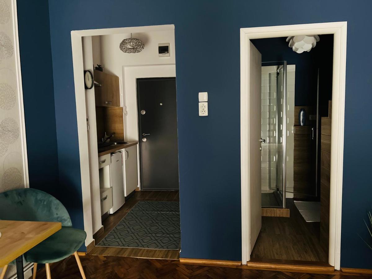 Bulevard Apartment *